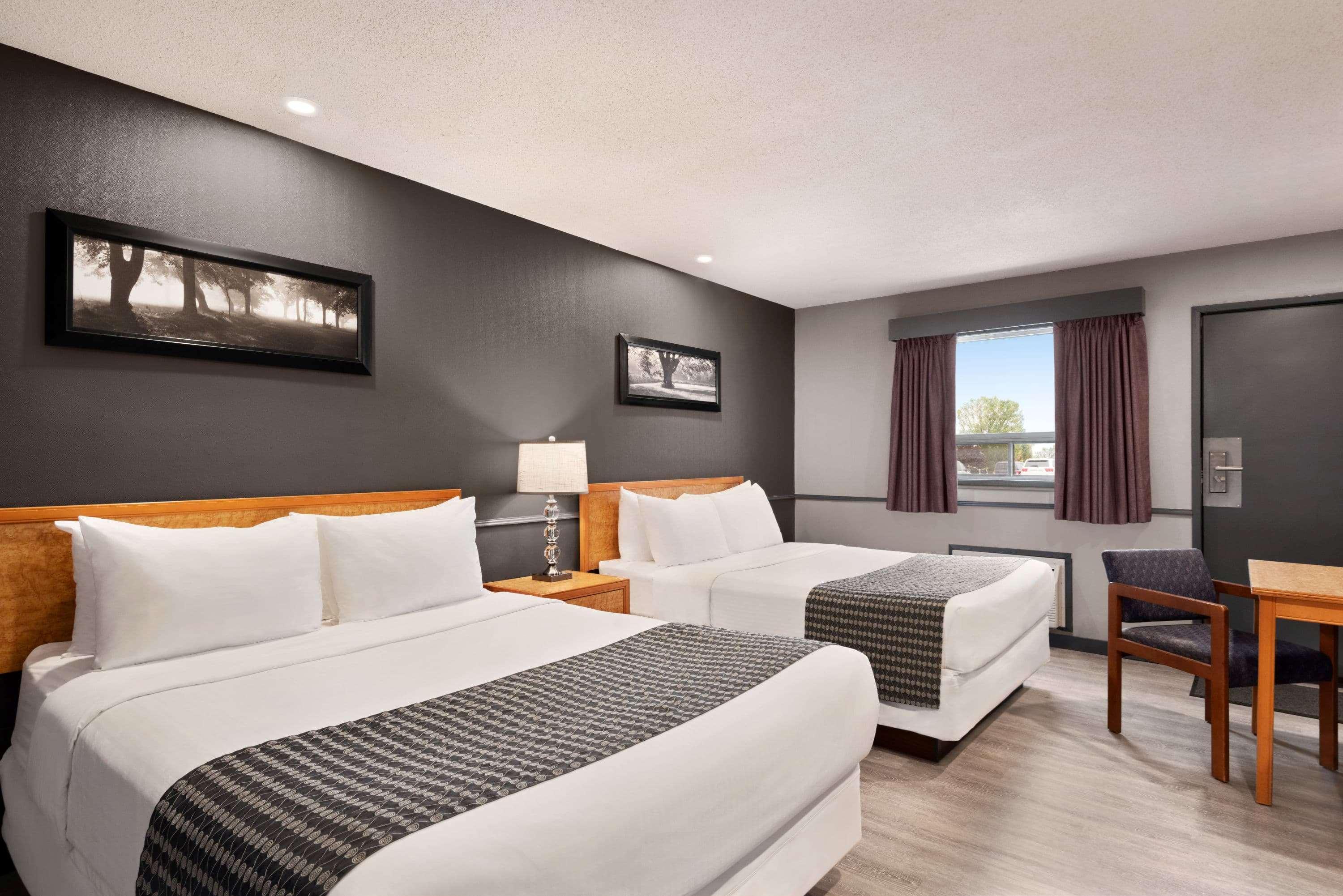 Travelodge By Wyndham Brandon Eksteriør billede